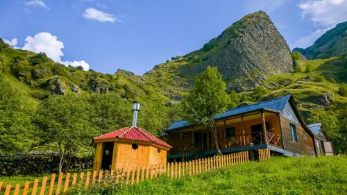 Kazbegi Cabin | Gveleti Mountain Lodges Kazbegi