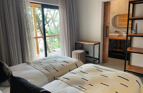 Mid Illovo Cabin | Gwahumbe Game & Spa