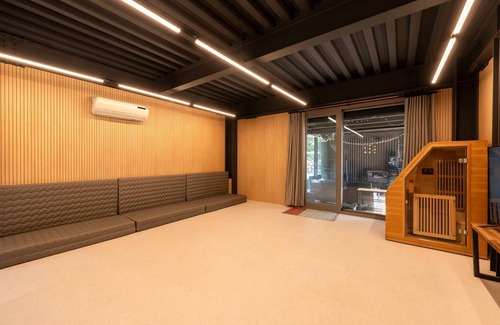 Gwangju House | Gwangju Chez Pompom Dokchae Poolvilla