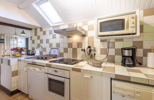 Cherrueix House | Gwazel cottage