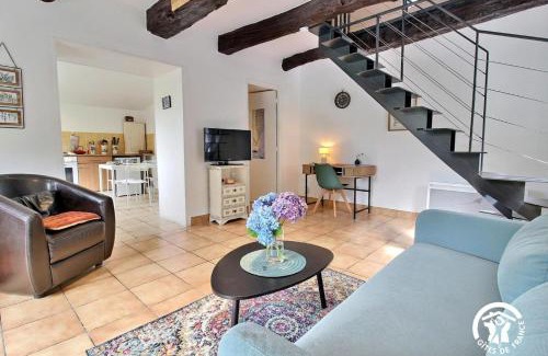 Saint-Barthelemy House | Gwenlo