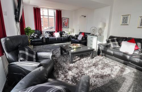 Dyserth House | Gwynant