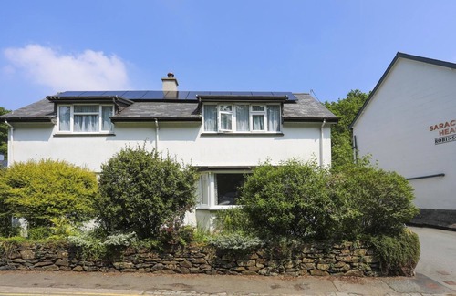 Beddgelert Cottage | GWYNDY BACH, family friendly, with open fire in Beddgelert