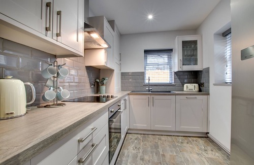 Bala House | Gwynle Townhouse, Bala