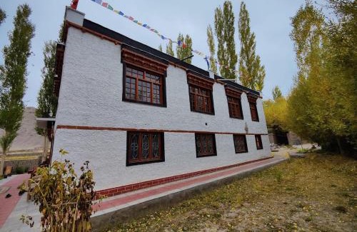 She House | Gyap thago heritage home Ladakh by LexStays