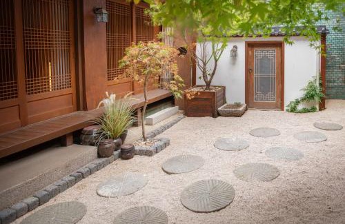Sajik-dong Apartment | Gyeongbokgung Stay
