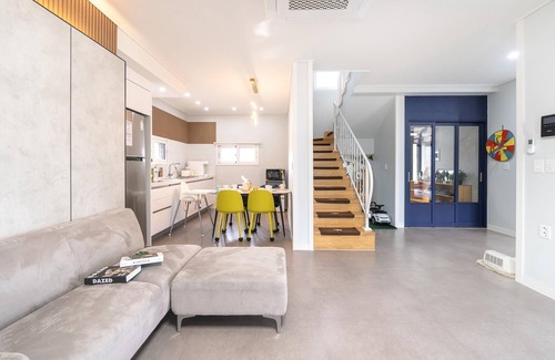 Gyeongju House | Gyeongju Blibli Poolvilla