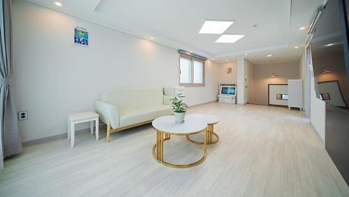 Gyeongju Villa | Gyeongju Mocha Private Pool Villa