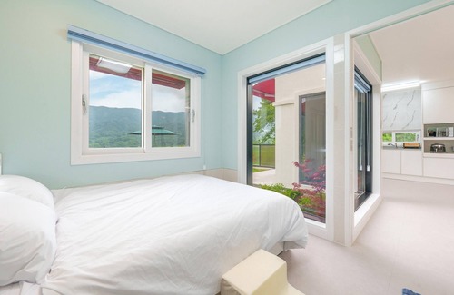 Gyeongsan House | Gyeongsan Stage-ipple pet Pension