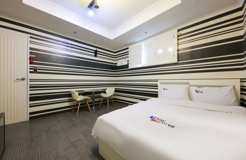 Kwangsu Hotel | Gyeryong Stars Self Check-in Motel