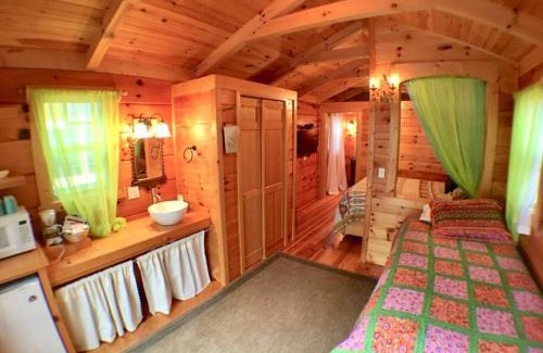 Sevierville House | Gypsy Cottage Near the Smokies #14 Hester