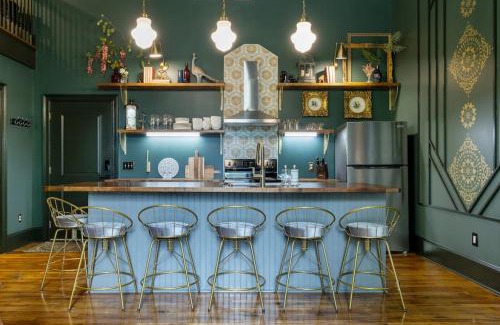 Columbia Apartment | Gypsy - The Vestry on Read