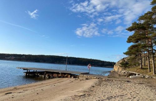 Lokholmen House | Hällestrand Village