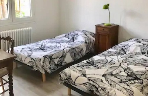 Aunay-sous-Auneau House | Hébergements le Camp D'auneau - Leboudubout