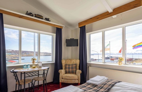 Husavik Hotel | Hótel Húsavík