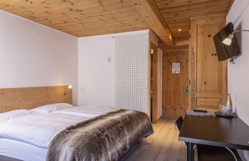 Grimentz Cabin | Hôtel Alpina