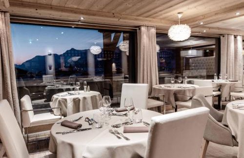 Les Gets Hotel | Hôtel Alpina & SPA - Restaurant Oxalis