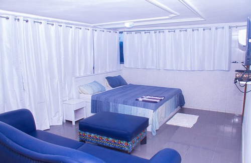 Littoral Department Hotel | Hôtel Amazone