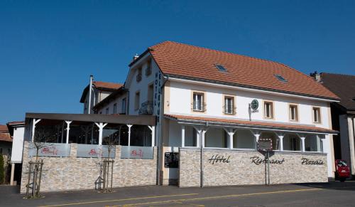 Saignelegier Hotel | Hôtel Bellavista "Bellevue"