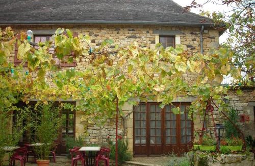 Nadaillac-de-Rouge Hotel | Hôtel Chastrusse
