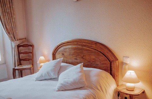 Chalabre Hotel | Hôtel de France