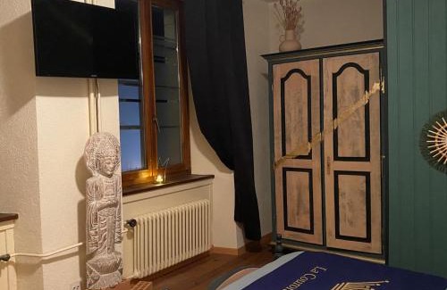 Les Bois Bed & Breakfast | Hôtel de la Couronne