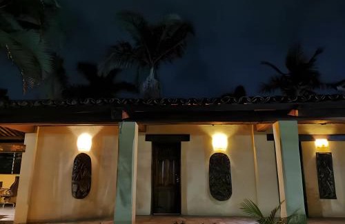 Kinindo Hotel | Hôtel de la Palmeraie