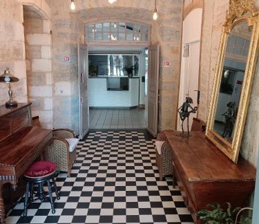 Alvignac Hotel | Hôtel du Château