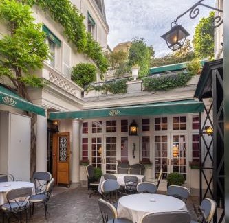 Saint-Thomas-d'Aquin Hotel | Hôtel Duc De St-Simon