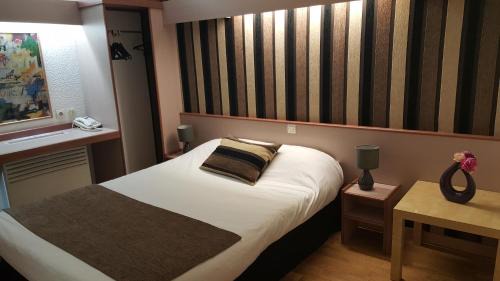 Magnanville Hotel | Hôtel Eclipse
