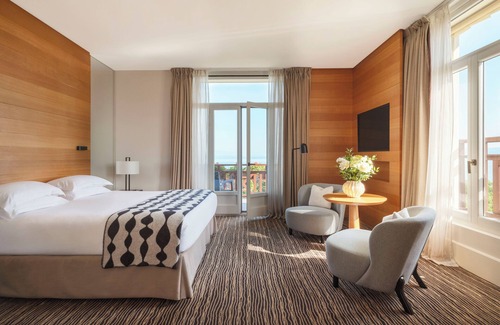 Neuvecelle Hotel | Hôtel Ermitage