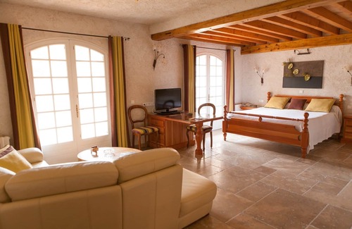 Le Pradet Hotel | Hôtel Escapade