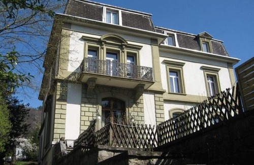 La Neuveville House | Hôtel Garni Villa Carmen
