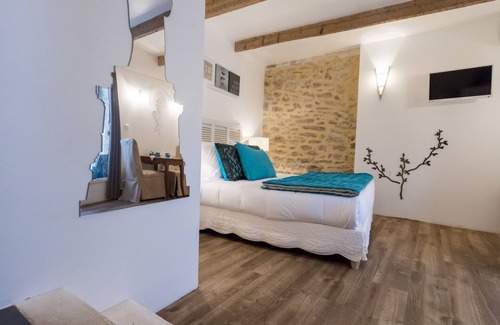 Grignan Hotel | Hôtel L'instant Sévigné