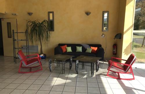 Massiac Hotel | Hôtel La Colombiere Cantal