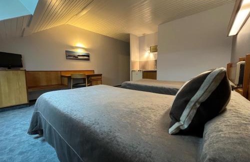 Nasbinals Hotel | Hôtel le bastide