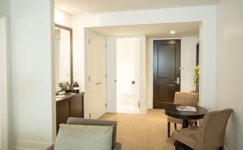 Plateau Hotel | Hôtel Le Bonne Entente