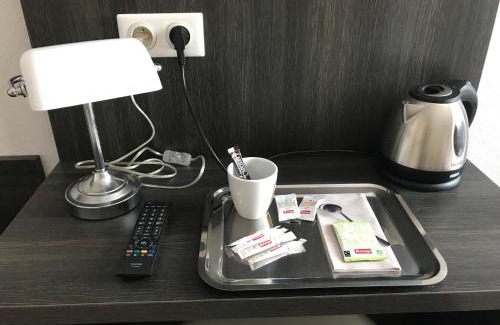 Villeneuve-sur-Lot Hotel | Hôtel Le Glacier