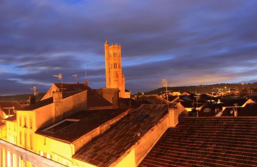 Villeneuve-sur-Lot Hotel | Hôtel Le Glacier