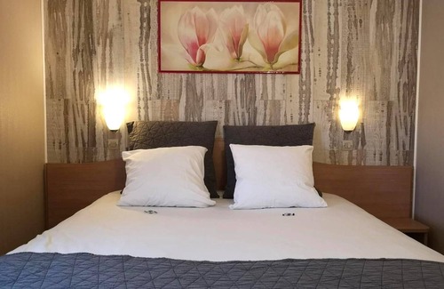 Villeparisis Hotel | Hôtel Le Relais du Parisis