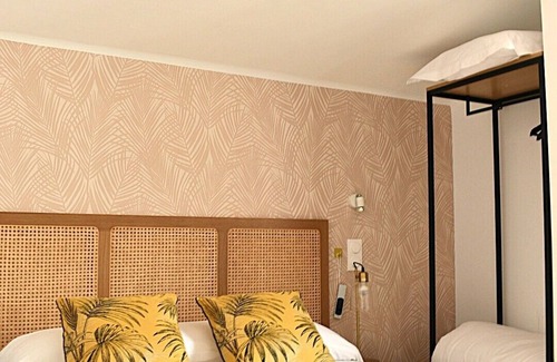 Cerbere Hotel | Hôtel Le Ribéral