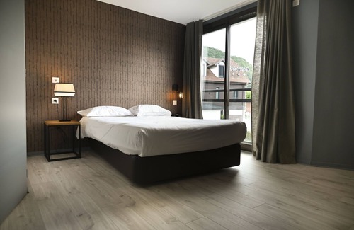 Annecy-le-Vieux Hotel | Hôtel Les Muses