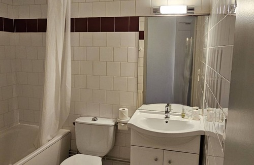Pierre-Benite Hotel | Hôtel Lyon Sud