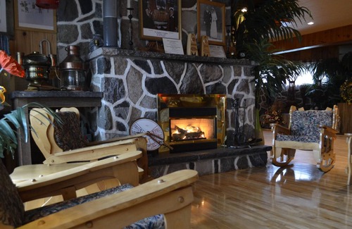 Isle aux Coudres Hotel | Hôtel Motel Les Voitures d'Eau