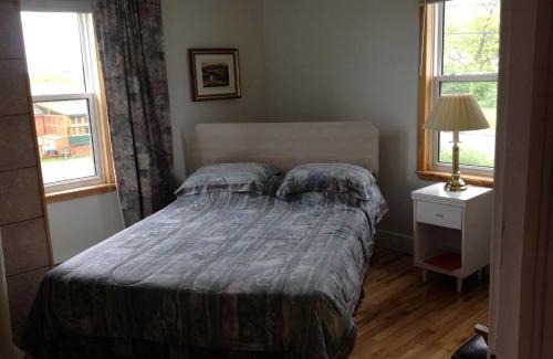 Perce Hotel | Hôtel-Motel Rocher Percé