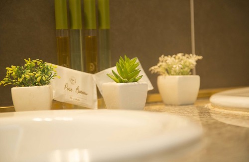 Conakry Hotel | Hôtel Petit Bateau
