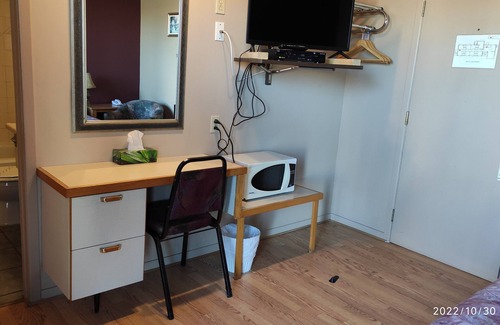 Laurier-Station Hotel | Hôtel Rayalco
