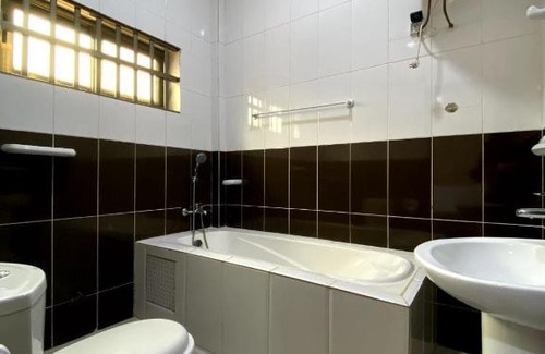 Porto-Novo Hotel | Hôtel Residence Santa Claudia