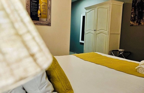 Essoyes Hotel | Hôtel Restaurant Arts et Millésimes