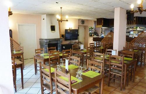 Saint-Flour Hotel | Hôtel Restaurant du Pont-Vieux